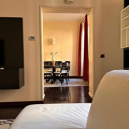 Piazza Maggiore Luxury Apartment Болонья Экстерьер фото
