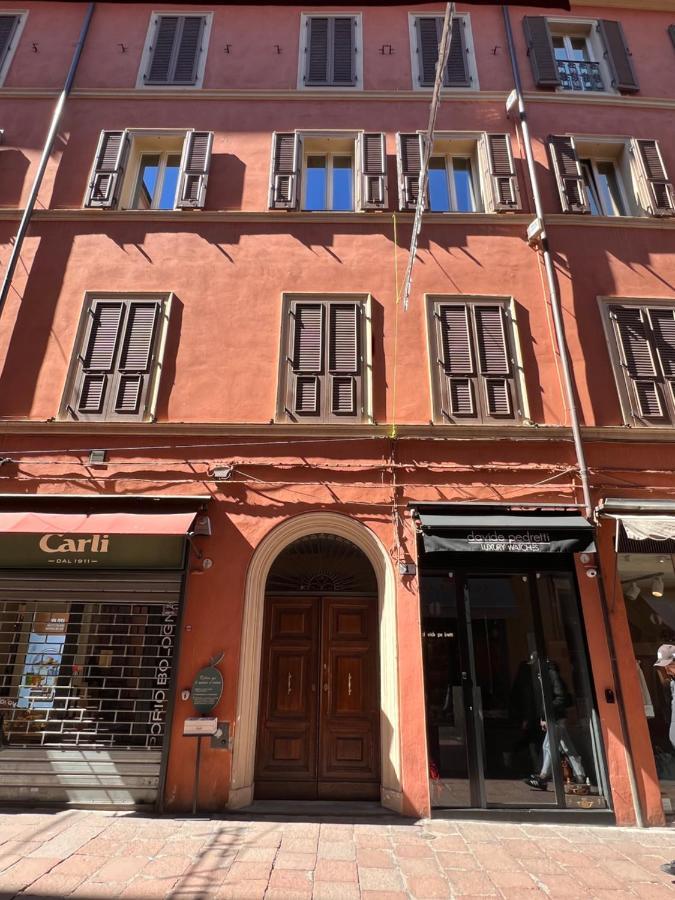 Piazza Maggiore Luxury Apartment Болонья Экстерьер фото