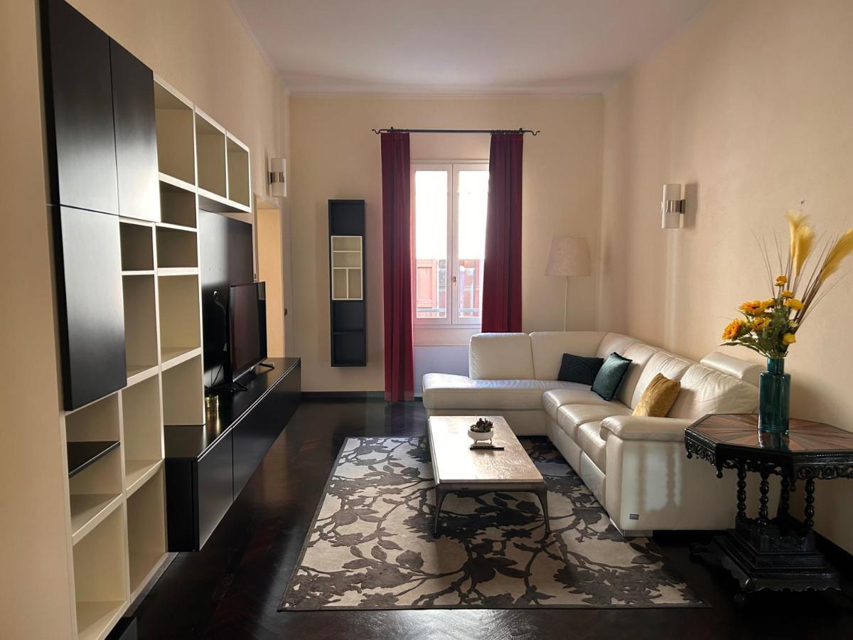 Piazza Maggiore Luxury Apartment Болонья Экстерьер фото