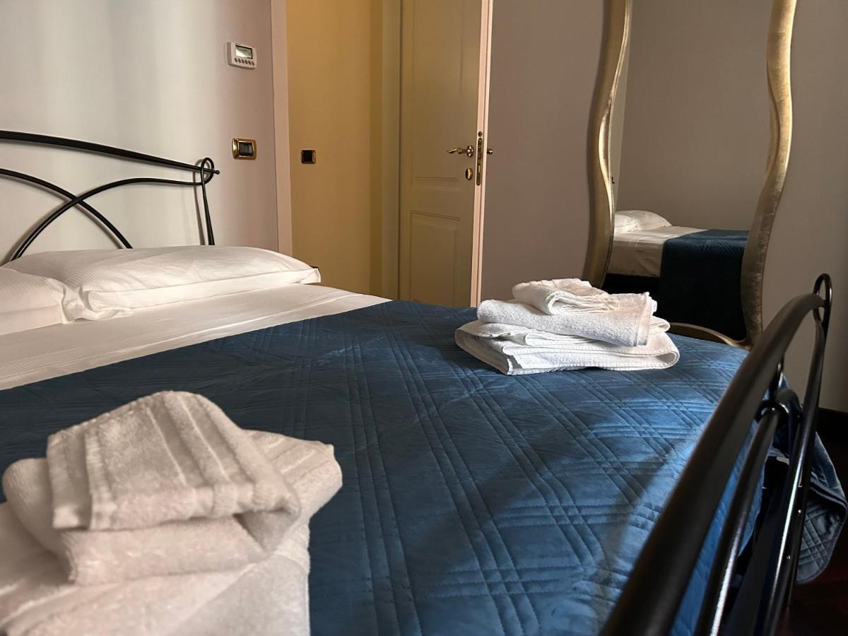 Piazza Maggiore Luxury Apartment Болонья Экстерьер фото